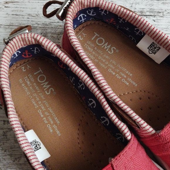 ⚀Sz 2 Toms Red White Stripe Nautical - Picture 10 of 11